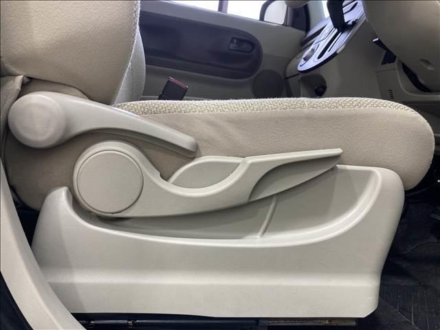 タント X 禁煙車 ナビ フルセグTV DVD Bluetooth対応 バックカメラ ETC 横滑り防止装置 衝突安全ボディ 盗難防止装置 アイドリングストップ 左側電動スライドドア オートエアコン スマートキー(32枚目)