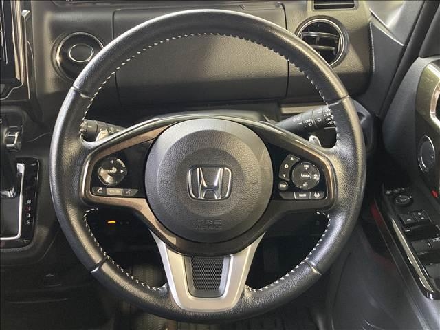 N-BOXカスタム G・Lターボホンダセンシング 禁煙車 ナビ フルセグ DVD Bluetooth バックカメラ ETC 衝突軽減ブレーキ 横滑り防止装置 車線逸脱防止装置 クルーズコントロール 障害物センサー 両側電動スライド LEDヘッドライト(13枚目)