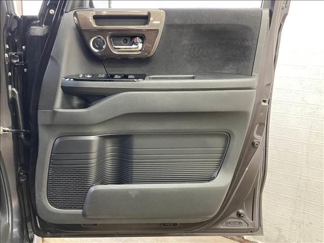 N-BOXカスタム G・Lターボホンダセンシング 禁煙車 ナビ フルセグ DVD Bluetooth バックカメラ ETC 衝突軽減ブレーキ 横滑り防止装置 車線逸脱防止装置 クルーズコントロール 障害物センサー 両側電動スライド LEDヘッドライト(25枚目)