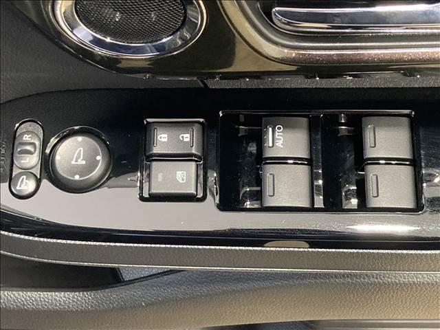 N-BOXカスタム G・Lターボホンダセンシング 禁煙車 ナビ フルセグ DVD Bluetooth バックカメラ ETC 衝突軽減ブレーキ 横滑り防止装置 車線逸脱防止装置 クルーズコントロール 障害物センサー 両側電動スライド LEDヘッドライト(26枚目)