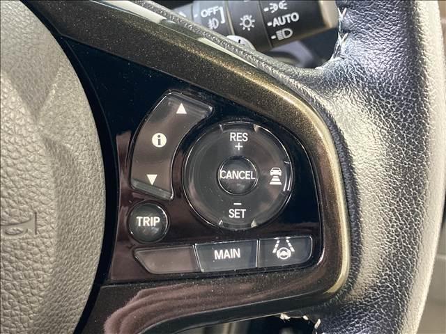 N-BOXカスタム G・Lターボホンダセンシング 禁煙車 ナビ フルセグ DVD Bluetooth バックカメラ ETC 衝突軽減ブレーキ 横滑り防止装置 車線逸脱防止装置 クルーズコントロール 障害物センサー 両側電動スライド LEDヘッドライト(33枚目)
