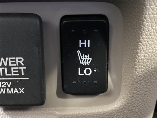 �h���X�ł͖�����������̂����X�𒸂��Ă���܂��B���ׁ̈A�����X�̍ۂɂ͗��X�\����������߂��Ă���܂��B�@��]�̓��ɂ��A���ԁA���Ԃ�I�����ė\������肢�v���܂��B