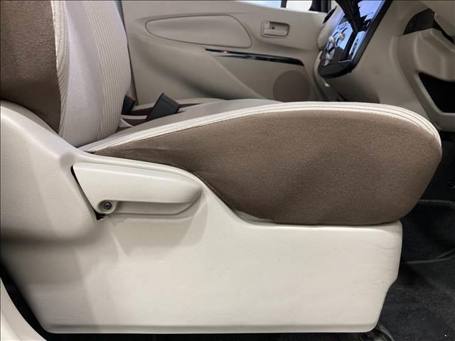 ���X�ł͔N�ԂP�O�O�O��ȏ��̔����Ă���v���̃X�^�b�t�����q�l�̃��C�t�X�^�C���ɍ��������Ԃ����Љ�I���q�l�̃J�[���C�t�ɂ҂�����ƍ�������������Ă����Ă��������܂��B