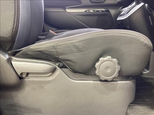 ���X�ł͔N�ԂP�O�O�O��ȏ��̔����Ă���v���̃X�^�b�t�����q�l�̃��C�t�X�^�C���ɍ��������Ԃ����Љ�I���q�l�̃J�[���C�t�ɂ҂�����ƍ�������������Ă����Ă��������܂��B