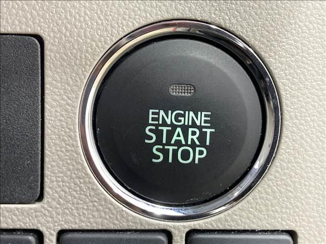 ���X�ł͔N�ԂP�O�O�O��ȏ��̔����Ă���v���̃X�^�b�t�����q�l�̃��C�t�X�^�C���ɍ��������Ԃ����Љ�I���q�l�̃J�[���C�t�ɂ҂�����ƍ�������������Ă����Ă��������܂��B