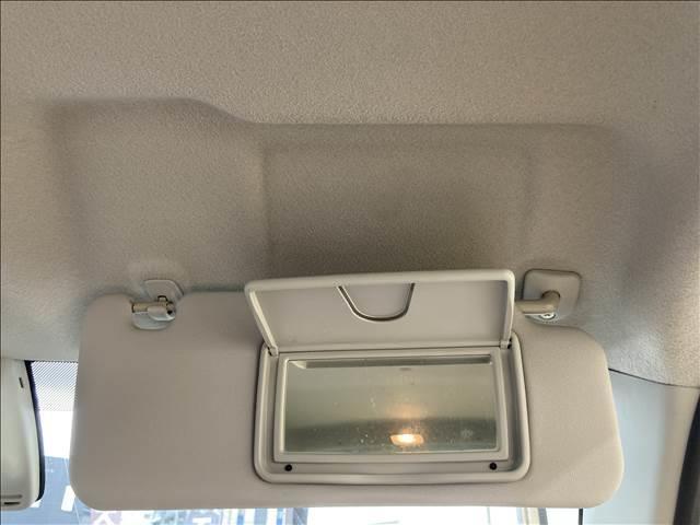 ���X�ł͔N�ԂP�O�O�O��ȏ��̔����Ă���v���̃X�^�b�t�����q�l�̃��C�t�X�^�C���ɍ��������Ԃ����Љ�I���q�l�̃J�[���C�t�ɂ҂�����ƍ�������������Ă����Ă��������܂��B