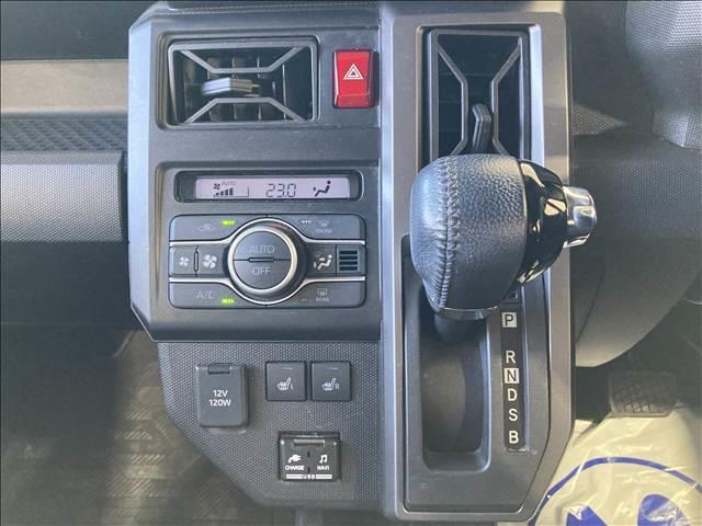 タフト Ｇ　クロムベンチャー　純正ナビ　フルセグ　ＤＶＤ　Ｂｌｕｅｔｏｏｔｈ対応　バックカメラ　ＥＴＣ　衝突軽減ブレーキ　横滑り防止装置　車線逸脱防止装置　障害物センサー　純正アルミホイール　ＬＥＤヘッドライト　前席シートヒーター（10枚目）