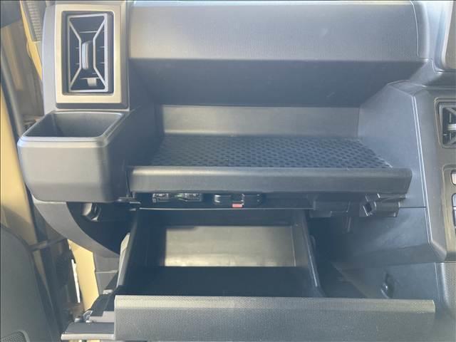 タフト Ｇ　クロムベンチャー　純正ナビ　フルセグ　ＤＶＤ　Ｂｌｕｅｔｏｏｔｈ対応　バックカメラ　ＥＴＣ　衝突軽減ブレーキ　横滑り防止装置　車線逸脱防止装置　障害物センサー　純正アルミホイール　ＬＥＤヘッドライト　前席シートヒーター（34枚目）