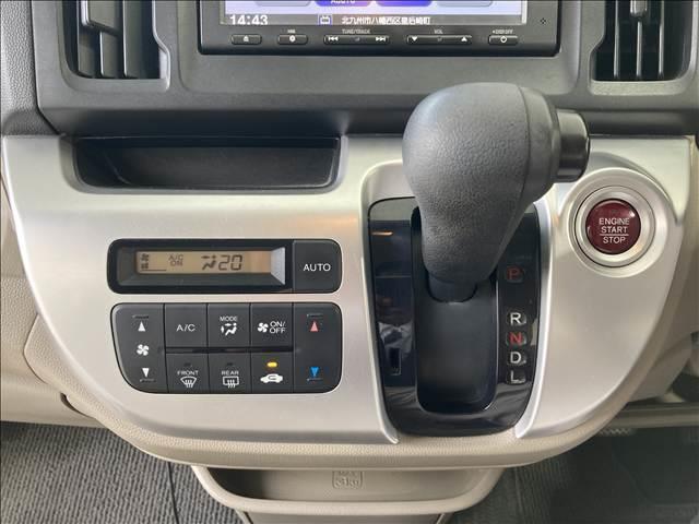 Ｎ－ＷＧＮ Ｇ　純正ナビ　ワンセグ　ＤＶＤ　Ｂｌｕｅｔｏｏｔｈ対応　バックカメラ　ＡＢＳ　Ｗエアバック　横滑り防止装置　アイドリングストップ　盗難防止装置　衝突安全ボディ　オートエアコン　ベンチシート　スマートキー（10枚目）