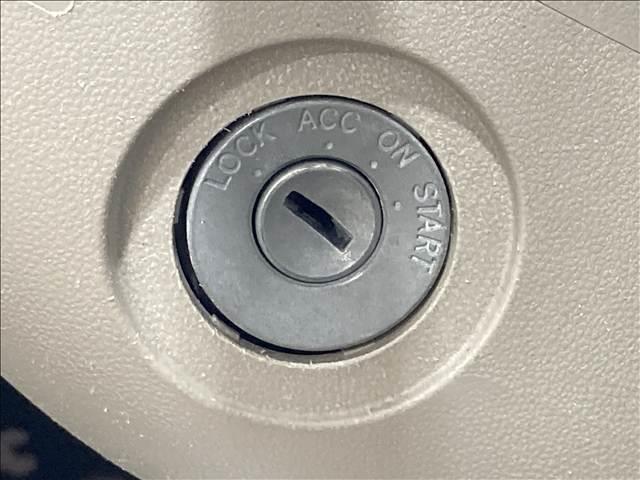 ���X�ł͔N�ԂP�O�O�O��ȏ��̔����Ă���v���̃X�^�b�t�����q�l�̃��C�t�X�^�C���ɍ��������Ԃ����Љ�I���q�l�̃J�[���C�t�ɂ҂�����ƍ�������������Ă����Ă��������܂��B