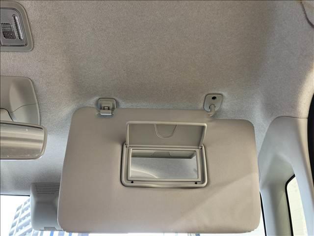 ���X�ł́A�Ԍ��A�����A���A�h���A���b�J�[�A���[�h�T�[�r�X�ɕK�v�Ȏw��H��A�ݔ����O���[�v��Ђł��ׂĊ������Ă��܂��B