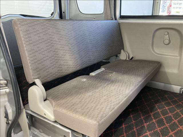 �h���X�ł͖�����������̂����X�𒸂��Ă���܂��B���ׁ̈A�����X�̍ۂɂ͗��X�\����������߂��Ă���܂��B�@��]�̓��ɂ��A���ԁA���Ԃ�I�����ė\������肢�v���܂��B