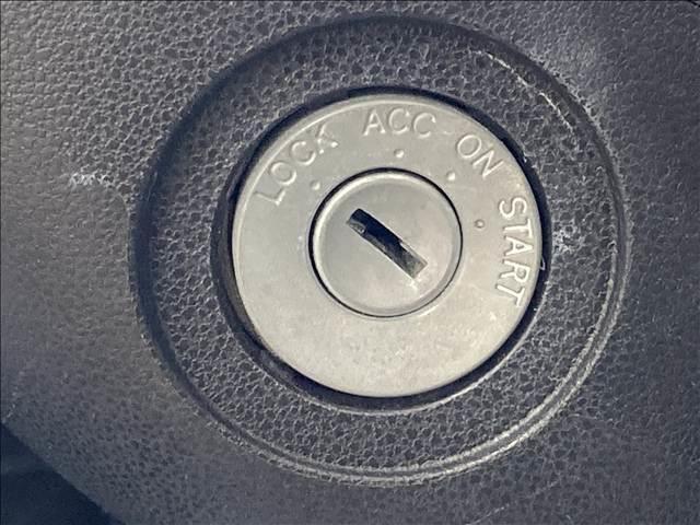 ���X�ł͔N�ԂP�O�O�O��ȏ��̔����Ă���v���̃X�^�b�t�����q�l�̃��C�t�X�^�C���ɍ��������Ԃ����Љ�I���q�l�̃J�[���C�t�ɂ҂�����ƍ�������������Ă����Ă��������܂��B