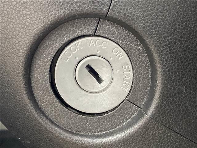 ���X�ł͔N�ԂP�O�O�O��ȏ��̔����Ă���v���̃X�^�b�t�����q�l�̃��C�t�X�^�C���ɍ��������Ԃ����Љ�I���q�l�̃J�[���C�t�ɂ҂�����ƍ�������������Ă����Ă��������܂��B