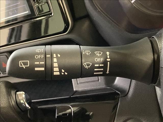 ルークス ハイウェイスター　Ｘ　ナビ　フルセグ　ＤＶＤ　Ｂｌｕｅｔｏｏｔｈ　全方位カメラ　　　衝突軽減ブレーキ　横滑り防止装置　衝突安全ボディ　左側電動スライド　純正アルミホイール　オートエアコン　ＬＥＤヘッドライト　スマートキー（13枚目）