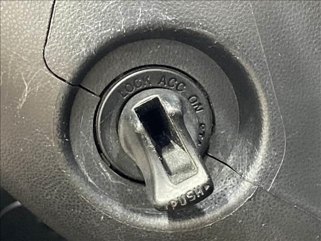 ���X�ł͔N�ԂP�O�O�O��ȏ��̔����Ă���v���̃X�^�b�t�����q�l�̃��C�t�X�^�C���ɍ��������Ԃ����Љ�I���q�l�̃J�[���C�t�ɂ҂�����ƍ�������������Ă����Ă��������܂��B