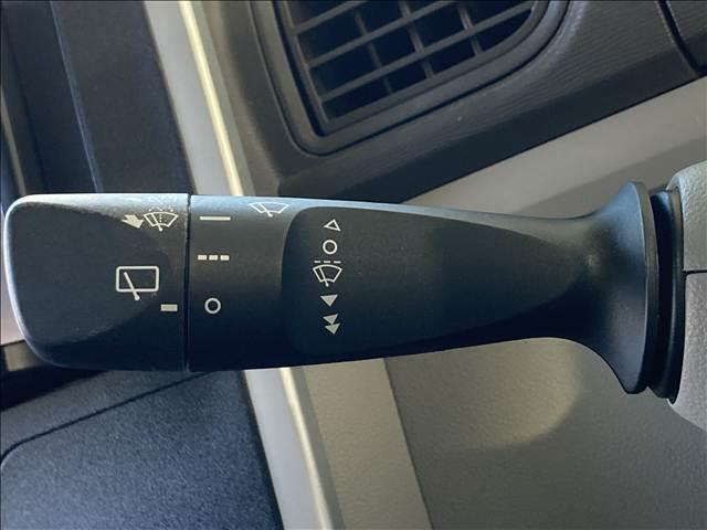 タント Ｌ“ＳＡＩＩ”　ナビ　ワンセグ　ＣＤ　バックカメラ　ＥＴＣ車載器　衝突軽減ブレーキ　横滑り防止装置　車線逸脱防止装置　衝突安全ボディ　アイドリングストップ　ベンチシート　社外ＬＥＤヘッドライト　キーレスエントリー（14枚目）