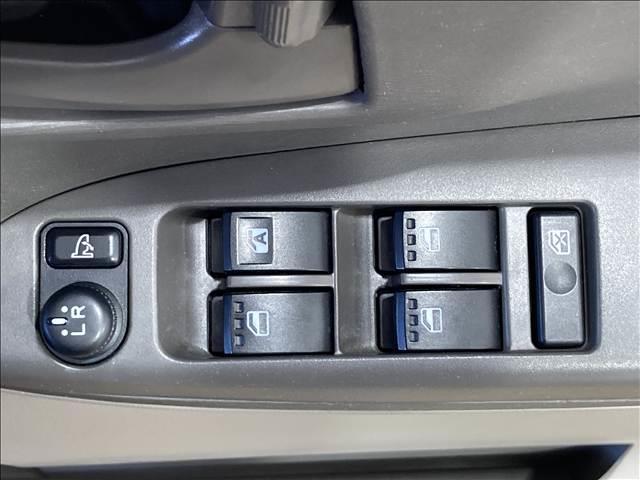 タント Ｌ“ＳＡＩＩ”　ナビ　ワンセグ　ＣＤ　バックカメラ　ＥＴＣ車載器　衝突軽減ブレーキ　横滑り防止装置　車線逸脱防止装置　衝突安全ボディ　アイドリングストップ　ベンチシート　社外ＬＥＤヘッドライト　キーレスエントリー（25枚目）