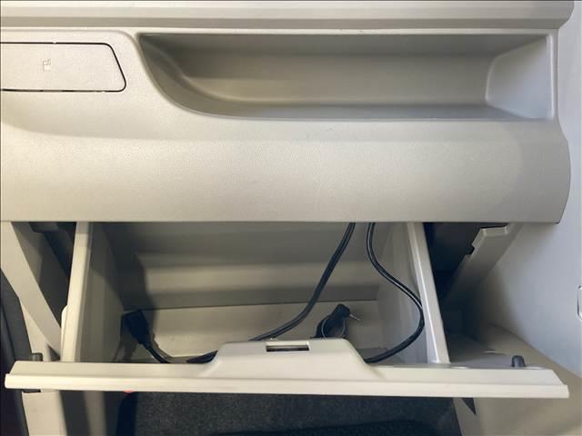 タント Ｌ“ＳＡＩＩ”　ナビ　ワンセグ　ＣＤ　バックカメラ　ＥＴＣ車載器　衝突軽減ブレーキ　横滑り防止装置　車線逸脱防止装置　衝突安全ボディ　アイドリングストップ　ベンチシート　社外ＬＥＤヘッドライト　キーレスエントリー（33枚目）