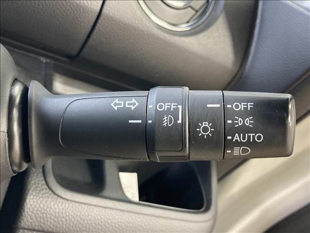 Ｎ－ＢＯＸカスタム Ｇ・Ｌホンダセンシング　純正ナビ　フルセグ　ＤＶＤ　Ｂｌｕｅｔｏｏｔｈ　バックカメラ　ＥＴＣ　衝突軽減ブレーキ　横滑り防止装置　車線逸脱防止装置　クルーズコントロール　左側電動スライド　ＬＥＤヘッドライト　スマートキー（14枚目）