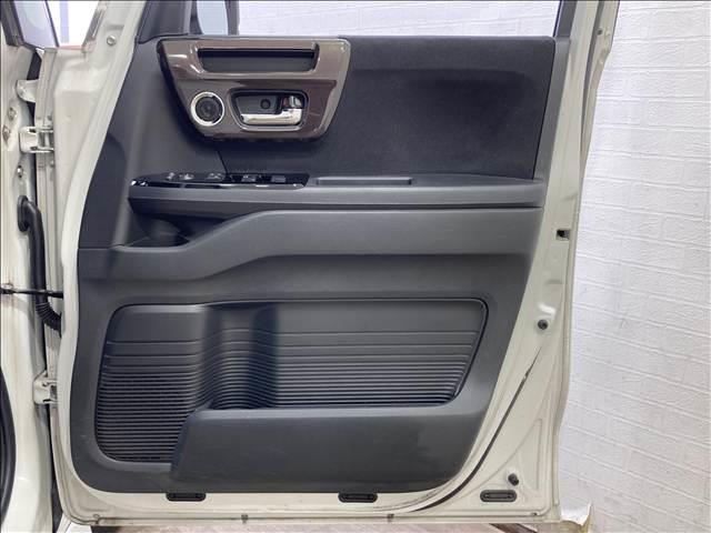 Ｎ－ＢＯＸカスタム Ｇ・Ｌホンダセンシング　純正ナビ　フルセグ　ＤＶＤ　Ｂｌｕｅｔｏｏｔｈ　バックカメラ　ＥＴＣ　衝突軽減ブレーキ　横滑り防止装置　車線逸脱防止装置　クルーズコントロール　左側電動スライド　ＬＥＤヘッドライト　スマートキー（25枚目）