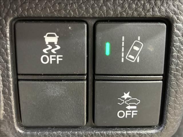 Ｎ－ＢＯＸカスタム Ｇ・Ｌホンダセンシング　純正ナビ　フルセグ　ＤＶＤ　Ｂｌｕｅｔｏｏｔｈ　バックカメラ　ＥＴＣ　衝突軽減ブレーキ　横滑り防止装置　車線逸脱防止装置　クルーズコントロール　左側電動スライド　ＬＥＤヘッドライト　スマートキー（30枚目）