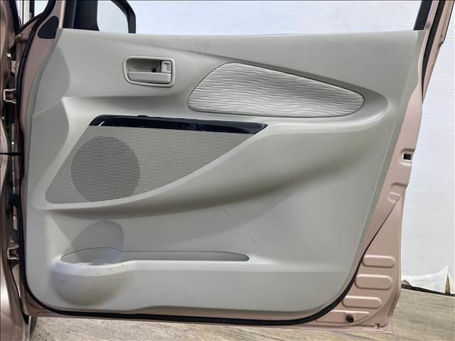 ｅＫワゴン Ｇ　ｅ－アシスト　ＣＤコンポ　バックカメラ　衝突軽減ブレーキ　横滑り防止装置　衝突安全ボディ　障害物センサー　ＡＢＳ　Ｗエアバック　アイドリングストップ　オートエアコン　純正アルミホイール　フォグランプ　スマートキー（20枚目）