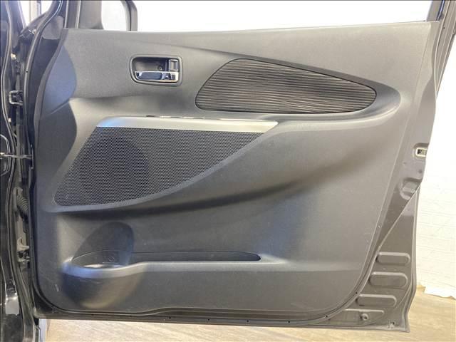 �y�����ԂR�X�D�W���~���X�̌y�X�}�C���͒n��ő勉�A�I�[�����[�J�[���戵���A�펞�R�O�O��ȏ�̍݌ɂ�W�����Ă��܂��B