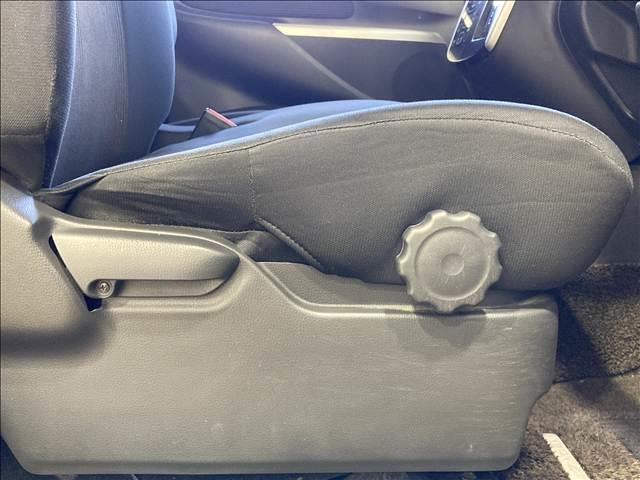 ���X�ł͔N�ԂP�O�O�O��ȏ��̔����Ă���v���̃X�^�b�t�����q�l�̃��C�t�X�^�C���ɍ��������Ԃ����Љ�I���q�l�̃J�[���C�t�ɂ҂�����ƍ�������������Ă����Ă��������܂��B