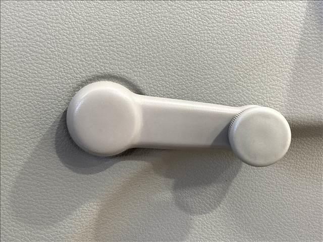 �y�����ԂR�X�D�W���~���X�̌y�X�}�C���͒n��ő勉�A�I�[�����[�J�[���戵���A�펞�R�O�O��ȏ�̍݌ɂ�W�����Ă��܂��B