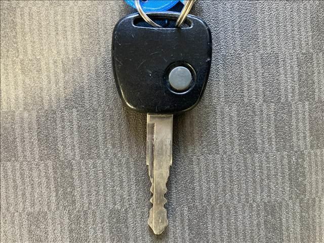 ���X�ł͔N�ԂP�O�O�O��ȏ��̔����Ă���v���̃X�^�b�t�����q�l�̃��C�t�X�^�C���ɍ��������Ԃ����Љ�I���q�l�̃J�[���C�t�ɂ҂�����ƍ�������������Ă����Ă��������܂��B