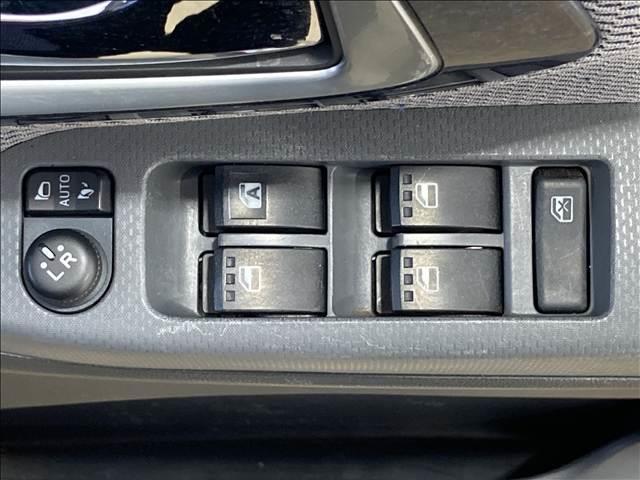 �y�����ԂR�X�D�W���~���X�̌y�X�}�C���͒n��ő勉�A�I�[�����[�J�[���戵���A�펞�R�O�O��ȏ�̍݌ɂ�W�����Ă��܂��B