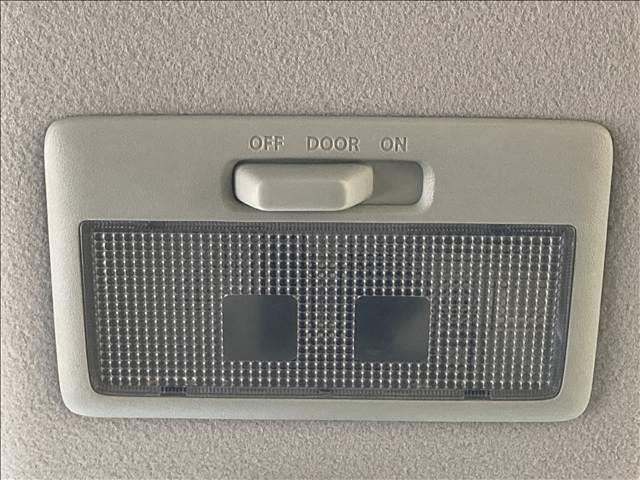 ���X�ł́A�Ԍ��A�����A���A�h���A���b�J�[�A���[�h�T�[�r�X�ɕK�v�Ȏw��H��A�ݔ����O���[�v��Ђł��ׂĊ������Ă��܂��B