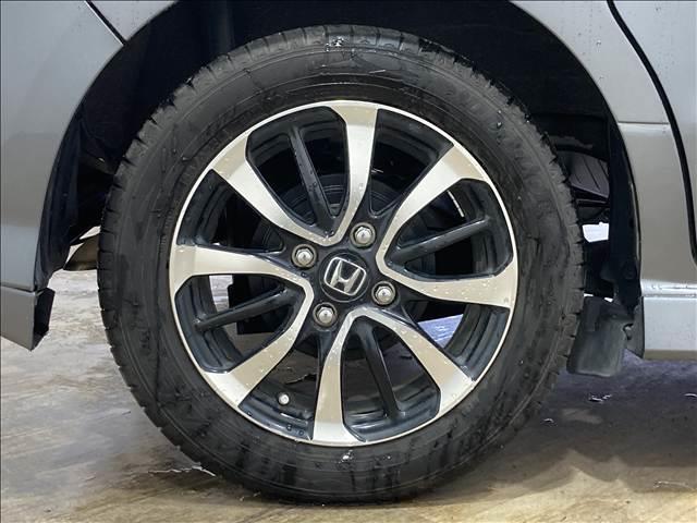 Ｎ－ＢＯＸカスタム Ｇ・Ｌホンダセンシング　ナビ　フルセグ　ＤＶＤ　Ｂｌｕｅｔｏｏｔｈ　バックカメラ　ＥＴＣ　衝突軽減ブレーキ　横滑り防止装置　車線逸脱防止装置　クルーズコントロール　左側電動スライドドア　純正アルミホイール　ＬＥＤヘッドライト（22枚目）