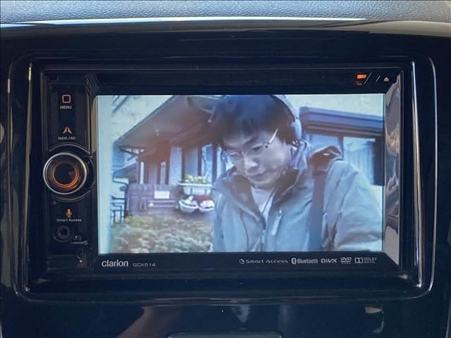 スペーシアカスタム ＸＳリミテッド　ナビ　ワンセグＴＶ　Ｂｌｕｅｔｏｏｔｈ　両側電動スライドドア　純正アルミホイール　衝突軽減ブレーキ　スリップ防止　アイドリングストップ　ＨＩＤヘッドライト　オートライト　シートヒーター　スマートキー（6枚目）