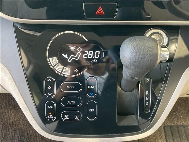 デイズルークス Ｘ　純正ナビ　フルセグＴＶ　ＣＤ・ＤＶＤ再生　Ｂｌｕｅｔｏｏｔｈ　全方位カメラ　衝突軽減ブレーキ　スリップ防止　アイドリングストップ　両側スライド片側電動スライドドア　ベンチシート　プッシュスタート（10枚目）