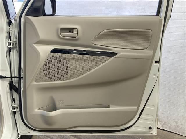 デイズルークス Ｘ　純正ナビ　フルセグＴＶ　ＣＤ・ＤＶＤ再生　Ｂｌｕｅｔｏｏｔｈ　全方位カメラ　衝突軽減ブレーキ　スリップ防止　アイドリングストップ　両側スライド片側電動スライドドア　ベンチシート　プッシュスタート（23枚目）