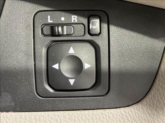 デイズルークス Ｘ　純正ナビ　フルセグＴＶ　ＣＤ・ＤＶＤ再生　Ｂｌｕｅｔｏｏｔｈ　全方位カメラ　衝突軽減ブレーキ　スリップ防止　アイドリングストップ　両側スライド片側電動スライドドア　ベンチシート　プッシュスタート（28枚目）