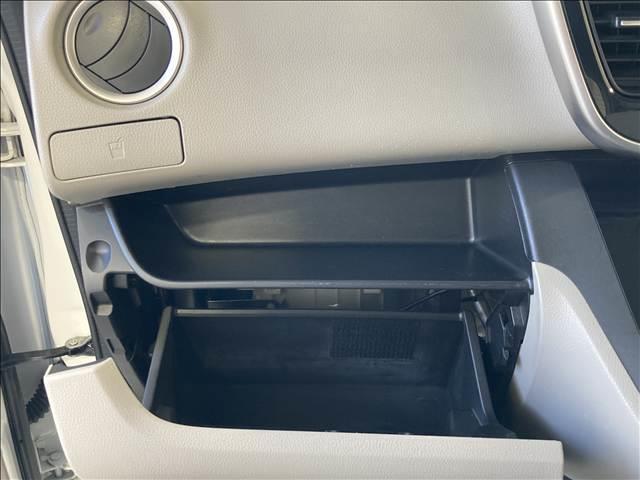 デイズルークス Ｘ　純正ナビ　フルセグＴＶ　ＣＤ・ＤＶＤ再生　Ｂｌｕｅｔｏｏｔｈ　全方位カメラ　衝突軽減ブレーキ　スリップ防止　アイドリングストップ　両側スライド片側電動スライドドア　ベンチシート　プッシュスタート（33枚目）