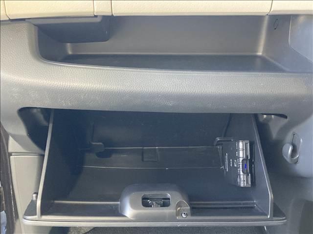 ���X�ł́A�Ԍ��A�����A���A�h���A���b�J�[�A���[�h�T�[�r�X�ɕK�v�Ȏw��H��A�ݔ����O���[�v��Ђł��ׂĊ������Ă��܂��B