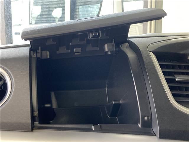 ��������̍݌ɂ̒�����A���������̂P��𐥔�Ƃ����T�����������I