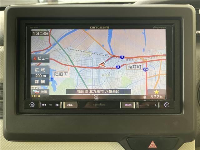 N-BOX G・Lホンダセンシング ナビ フルセグ DVD Bluetooth対応 バックカメラ ETC 衝突軽減ブレーキ 横滑り防止装置 車線逸脱防止装置 衝突安全ボディ 障害物センサー 左側電動スライドドア LEDヘッドライト(5枚目)