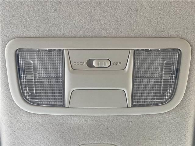 N-BOX G・Lホンダセンシング ナビ フルセグ DVD Bluetooth対応 バックカメラ ETC 衝突軽減ブレーキ 横滑り防止装置 車線逸脱防止装置 衝突安全ボディ 障害物センサー 左側電動スライドドア LEDヘッドライト(35枚目)