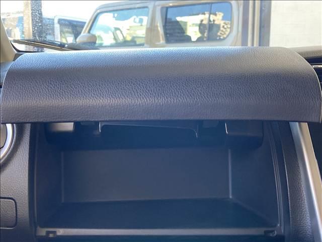 ���X�ł́A�Ԍ��A�����A���A�h���A���b�J�[�A���[�h�T�[�r�X�ɕK�v�Ȏw��H��A�ݔ����O���[�v��Ђł��ׂĊ������Ă��܂��B