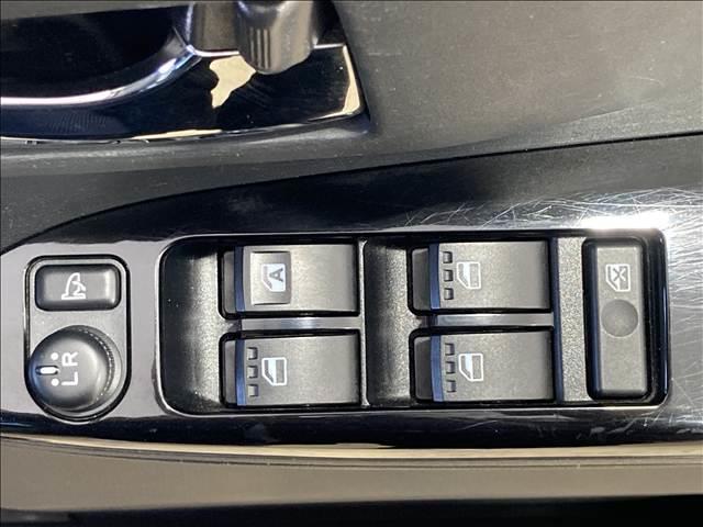 タント カスタムRS SA 社外ナビ ワンセグTV CD再生 ETC 両側電動スライドドア LEDヘッドライト 衝突軽減ブレーキ スリップ防止 アイドリングストップ 電動格納ドアミラー オートライト ベンチシート スマートキー(23枚目)