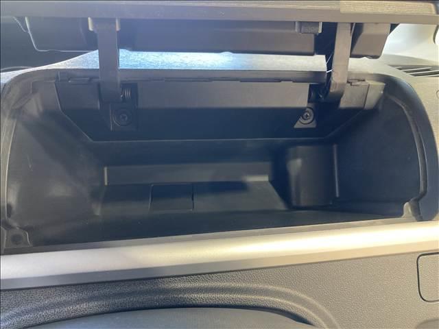 タント カスタムRS SA 社外ナビ ワンセグTV CD再生 ETC 両側電動スライドドア LEDヘッドライト 衝突軽減ブレーキ スリップ防止 アイドリングストップ 電動格納ドアミラー オートライト ベンチシート スマートキー(31枚目)