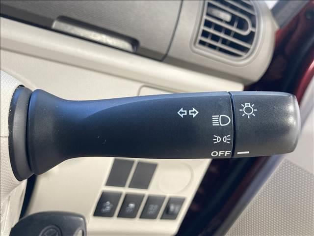 タント Ｌ　ＳＡ　ＣＤコンポ　ＡＢＳ　Ｗエアバック　衝突軽減ブレーキ　横滑り防止装置　衝突安全ボディ　アイドリングストップ　ベンチシート　キーレスエントリー（8枚目）