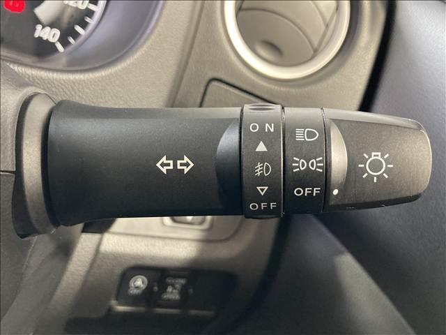 ���[�Ԏ��тT�O�O�O��ȏず