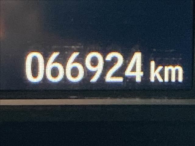 Ｎ－ＢＯＸカスタム Ｇ・Ｌホンダセンシング　ナビ　フルセグ　ＤＶＤ　Ｂｌｕｅｔｏｏｔｈ　バックカメラ　ＥＴＣ　衝突軽減ブレーキ　横滑り防止装置　車線逸脱防止装置　クルーズコントロール　障害物センサー　両側電動スライド　ＬＥＤヘッドライト（4枚目）