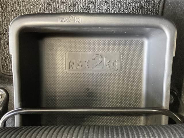 ���X�ł́A�Ԍ��A�����A���A�h���A���b�J�[�A���[�h�T�[�r�X�ɕK�v�Ȏw��H��A�ݔ����O���[�v��Ђł��ׂĊ������Ă��܂��B